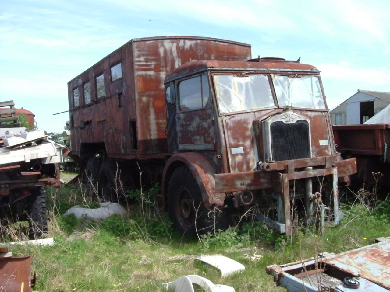 1000+ images about Abandoned Trucks on Pinterest Trucks, Abandoned