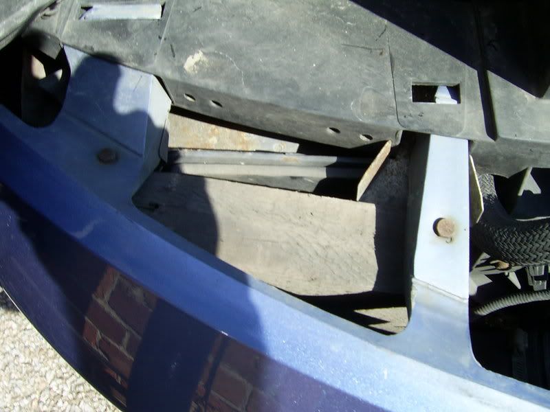 03 Pre Front Bumper hanging low Ford Automobiles Forum