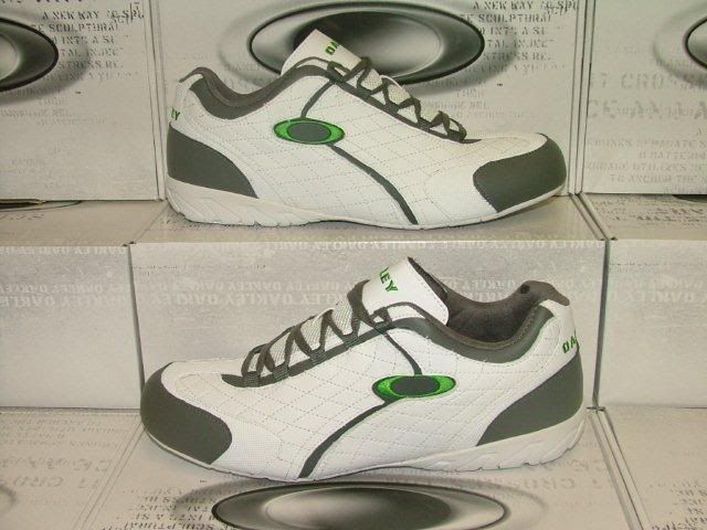 oakley race low oakley race low