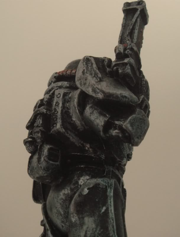 statue3.jpg