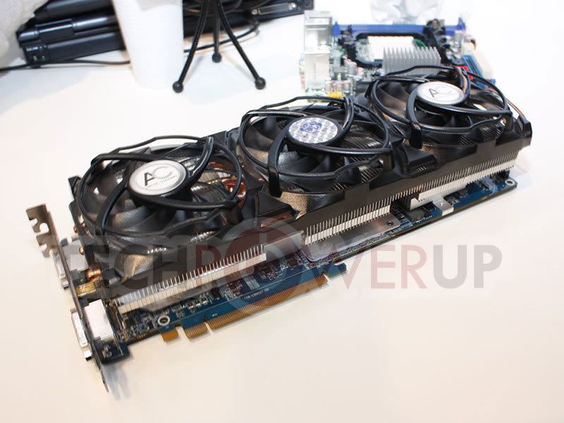 sapphire_5970_oc.jpg
