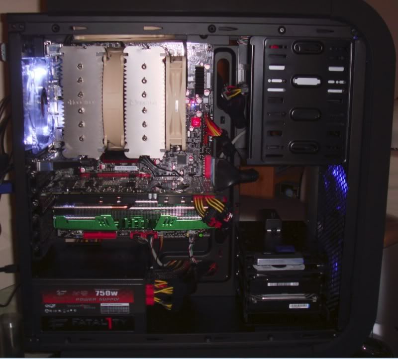 zalmanfittedincase.jpg