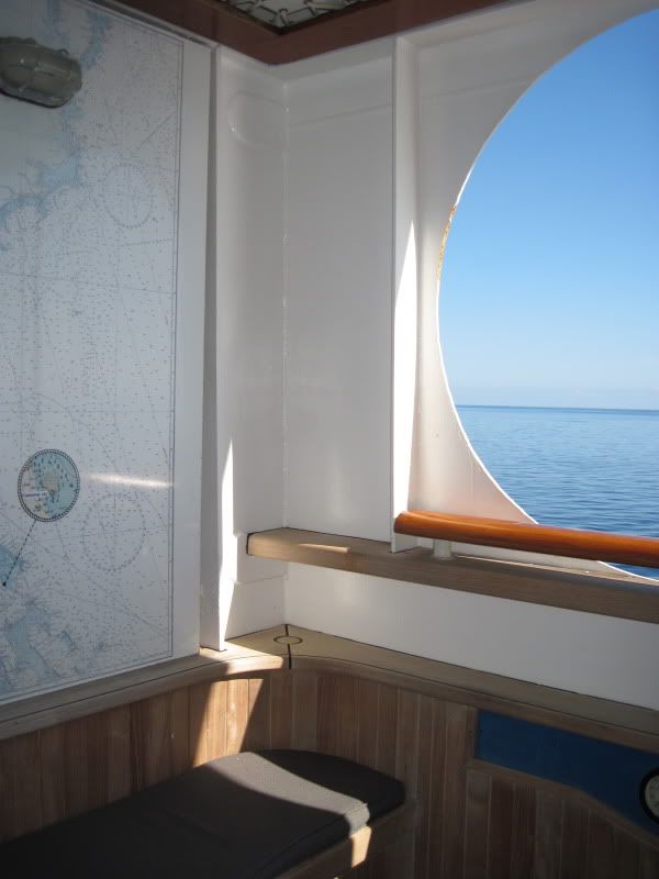 Pictures of solid white wall verandah? The DIS Disney Discussion Forums