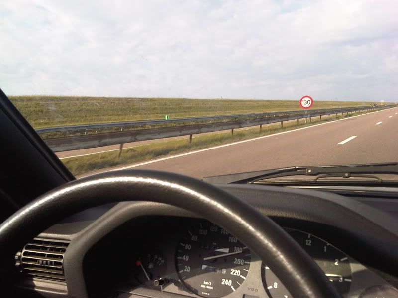 IMG00109-20110524-1850.jpg
