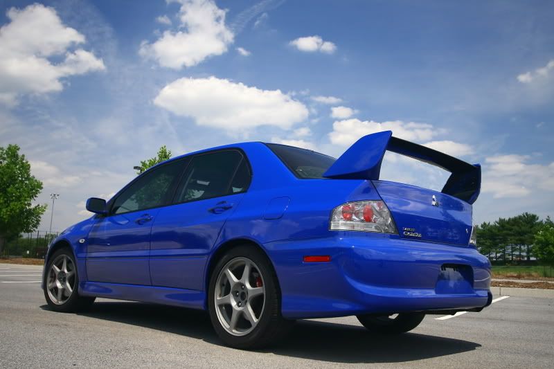 IMAGE: http://i72.photobucket.com/albums/i187/OldSchoolChevy/IMG_1373Ewoantennaortree.jpg