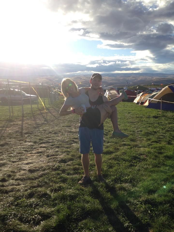  photo DannyandAManda_zpsc52d5f4a.jpg