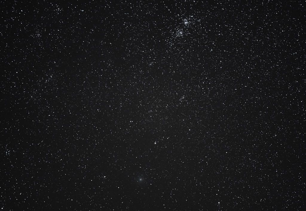 IMAGE: http://i72.photobucket.com/albums/i192/garlicpickle/Canon/DSS7263-5cometstacksmall.jpg