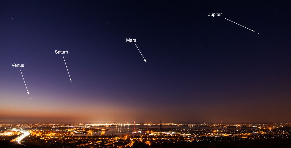 IMAGE: http://i72.photobucket.com/albums/i192/garlicpickle/Canon/EOS%205D%20Mark%20II0637alabelled_zpss2ljskyz.jpg