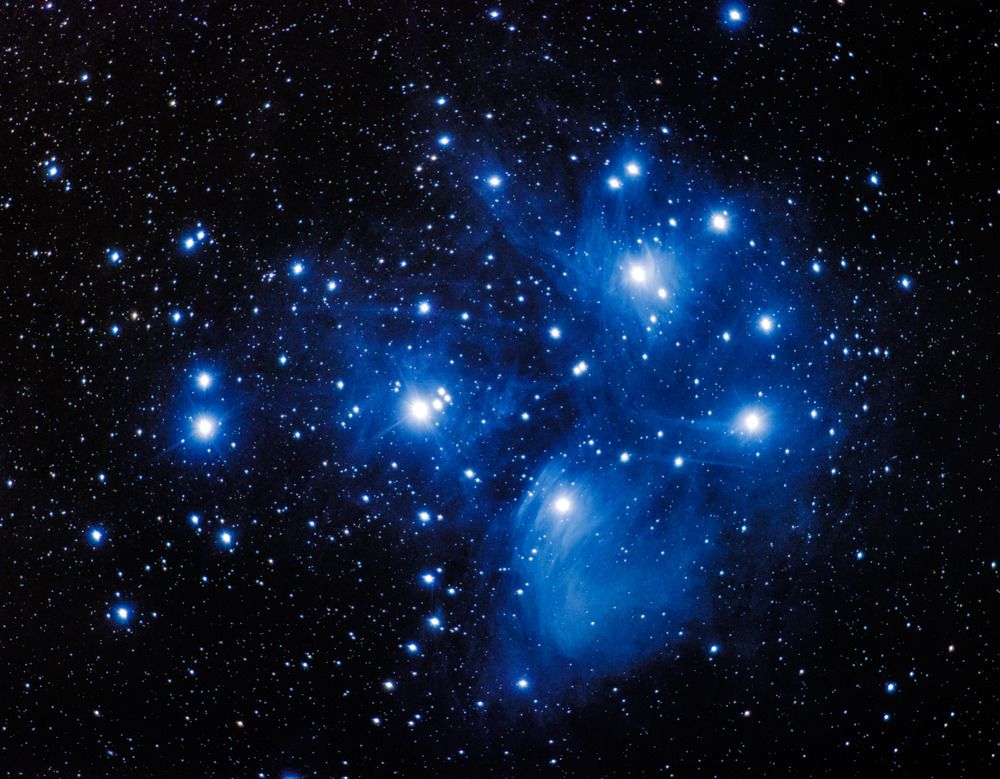 IMAGE: http://i72.photobucket.com/albums/i192/garlicpickle/Canon/M45stack2d-1a_zpso7ri2xip.jpg