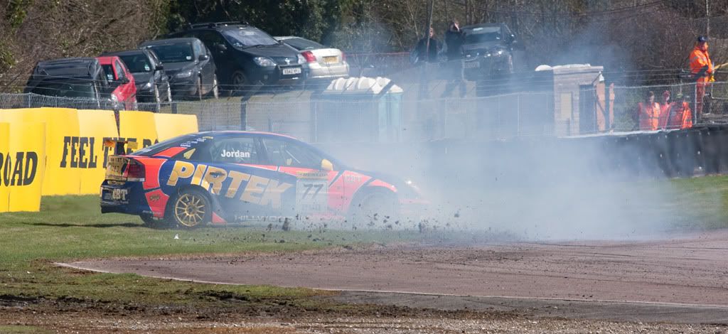 IMAGE: http://i72.photobucket.com/albums/i192/garlicpickle/Canon/lr1small-1189.jpg