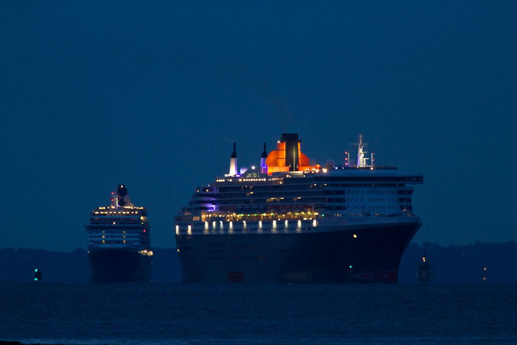 IMAGE: http://i72.photobucket.com/albums/i192/garlicpickle/Canon/lr1small-2873.jpg