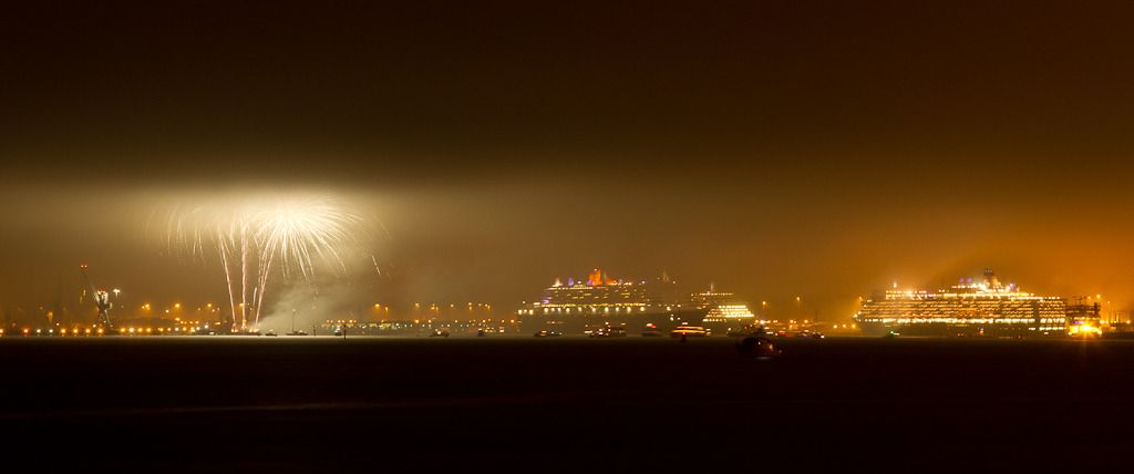 IMAGE: http://i72.photobucket.com/albums/i192/garlicpickle/Canon/lr1small-2890.jpg