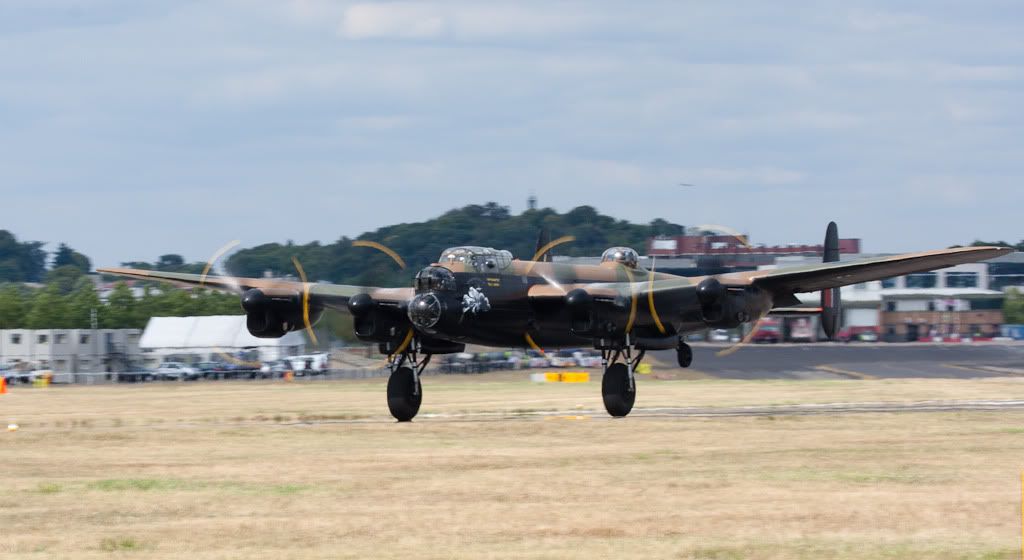 IMAGE: http://i72.photobucket.com/albums/i192/garlicpickle/Canon/lr1small-5477.jpg