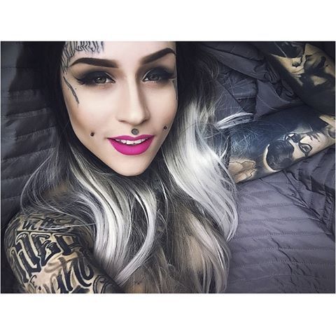 MF photo Monami frost_zpszjxlispw.jpg