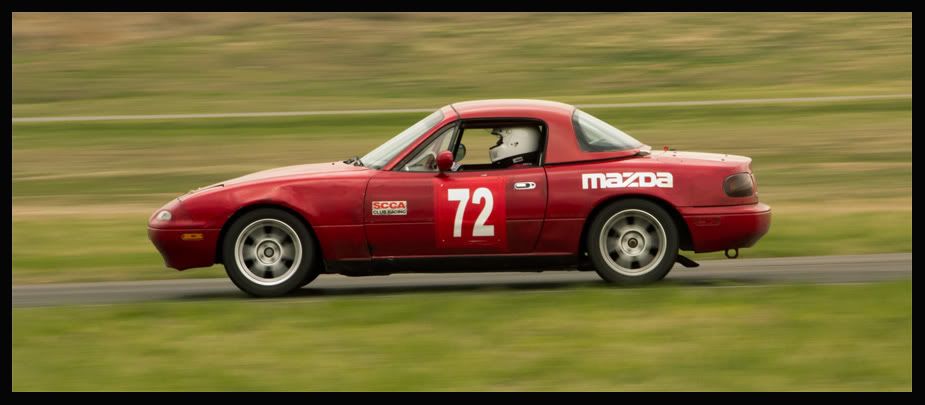 IMAGE: http://i72.photobucket.com/albums/i199/imawingnut/2cea7804.jpg