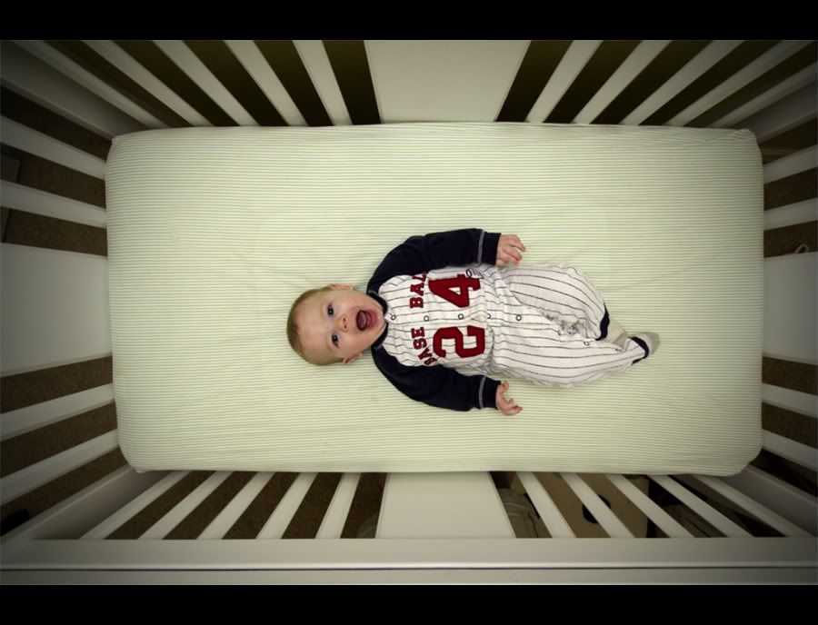 IMAGE: http://i72.photobucket.com/albums/i199/imawingnut/75a4f693.jpg