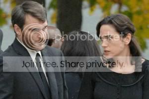 Tra&iacute;dos pelo destino