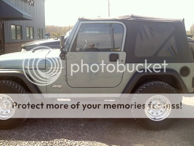 Pics of gunmetal blue type color of jeeps .. Need ideas - JeepForum.com