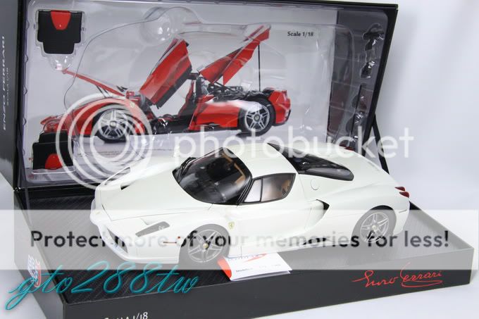   18 scale Ferrari Enzo ENZOF Pearl White (HE180032) Limited 369 pcs