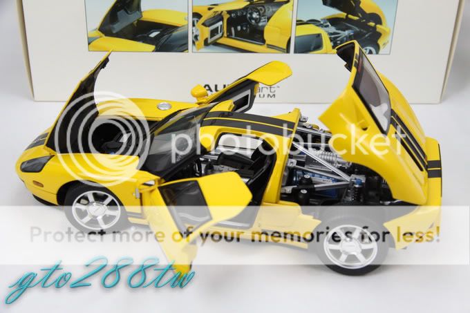   18 scale Ford GT 2003  Yellow/Black Stripes (from GT40 GT 40)  