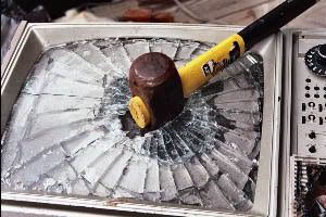 https://i72.photobucket.com/albums/i200/robo2012/killyourtv.jpg